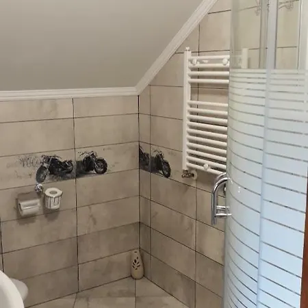 Apartment Bee House поляниця *