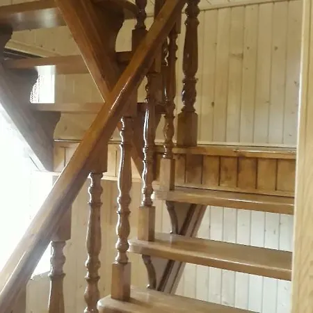 아파트 Bee House поляниця 부코벨