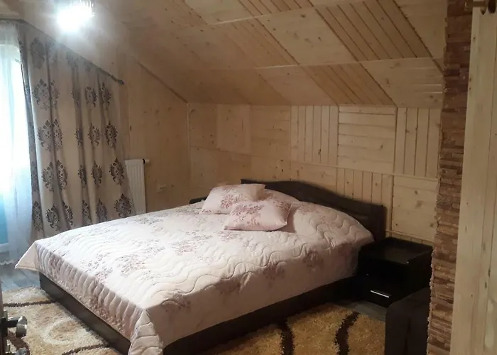 Bee House поляниця *